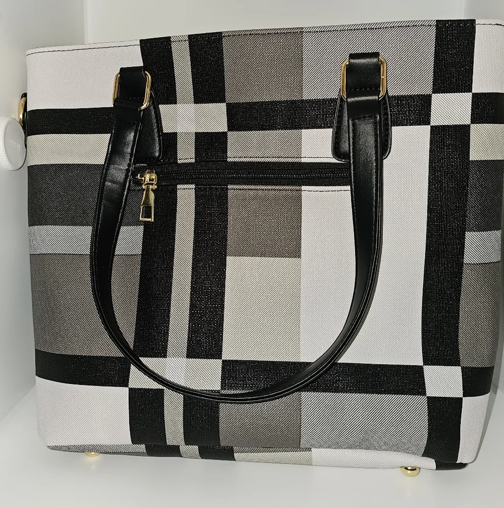 Black and White Plaid Handbag Set